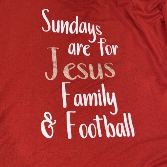 Cato long sleeve T-shirt  size 22/24W Sundays are for Jesus Family and football - Picture 4 of 7